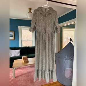 Christy Dawn Sage Floral Ruffle Maxi Dress NWOT medium